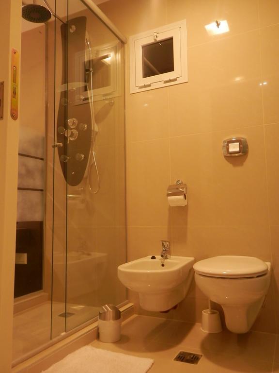 Complejo Las Rosas Apartment Villa Allende Phòng bức ảnh
